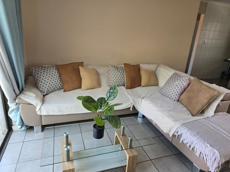 2 Bedroom Property for Sale in Pine Acres Western Cape